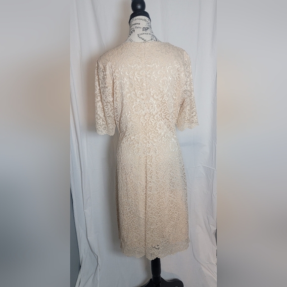Connected Apparel Dress Size 14, Color Creamy Peach - Picture 3 of 5